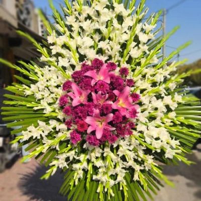 کد 29- مدل ایستاده گلایل و لیلیوم صورتی – مدل شعاعی